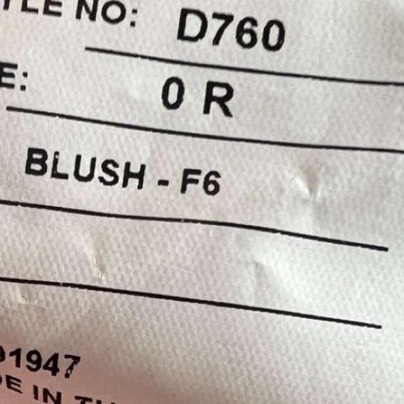 Alfred Sung D760 Off-The-Shoulder Satin Gown in Blush with Slit Size 0 NEW - Picture 6 of 14